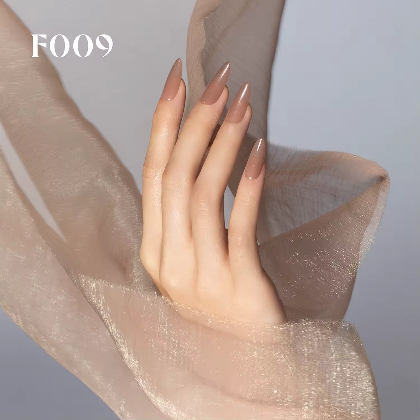 Gulauri Mist Veil gel polish